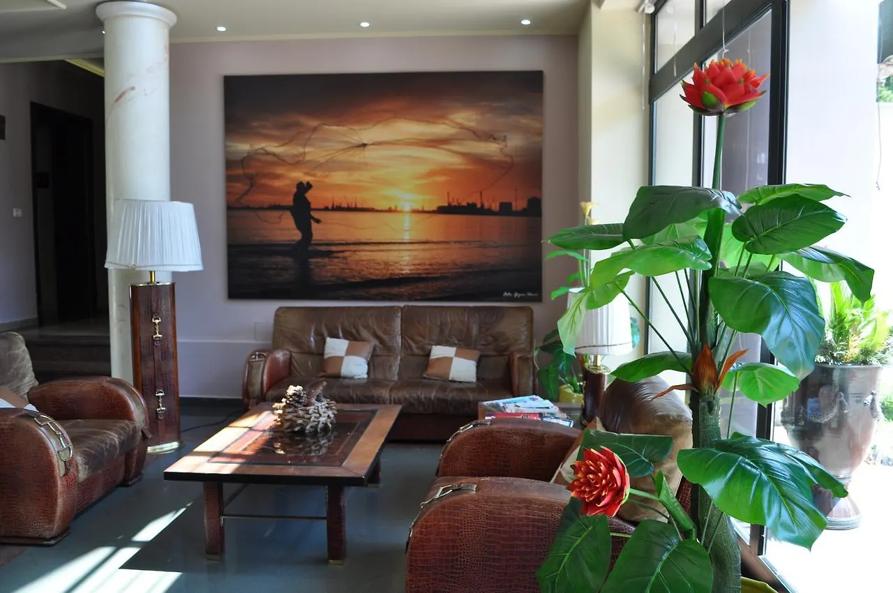 Tropikal Bungalows Durrës Albanië