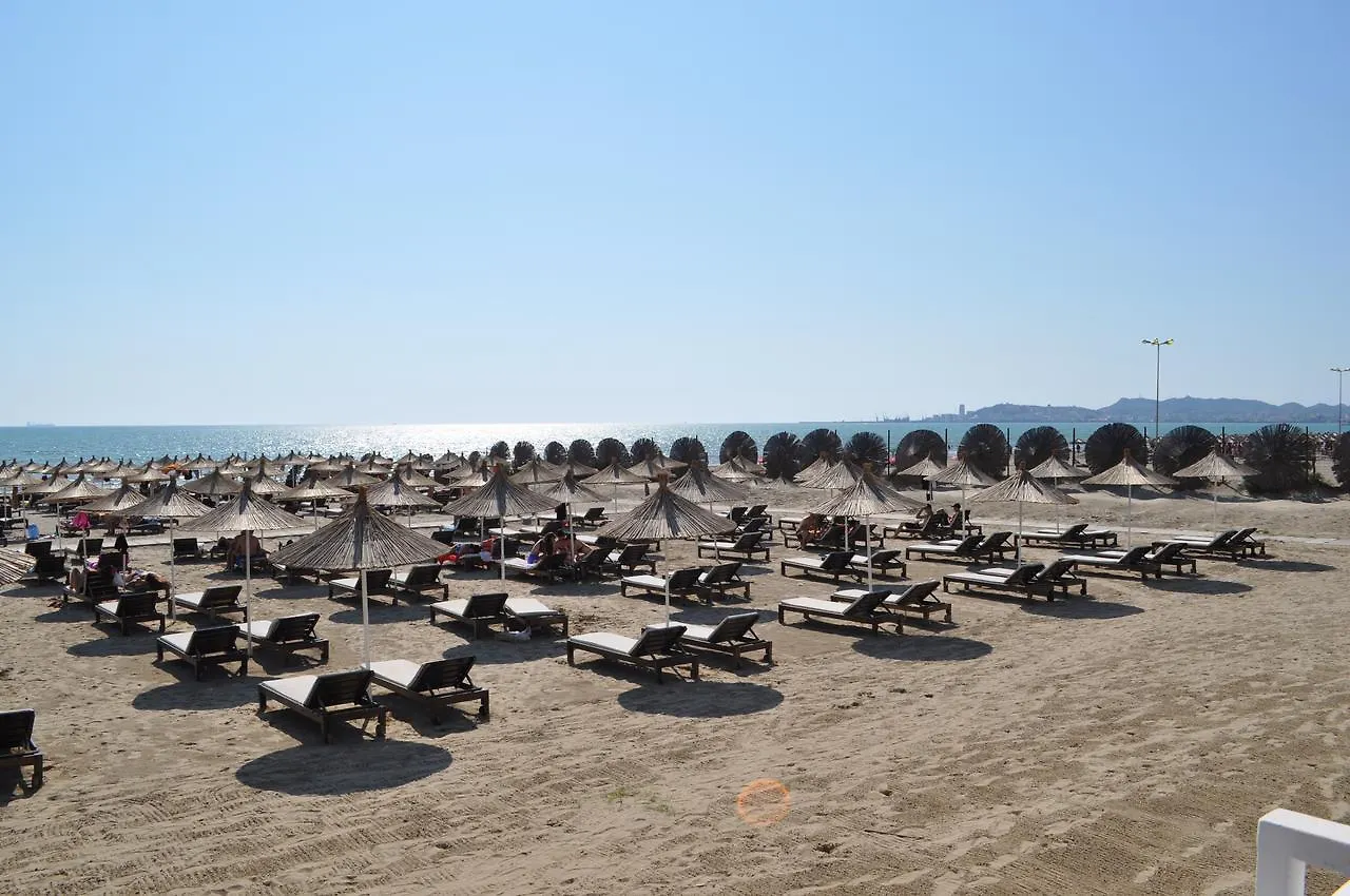 Hotel Tropikal Bungalows Durrës