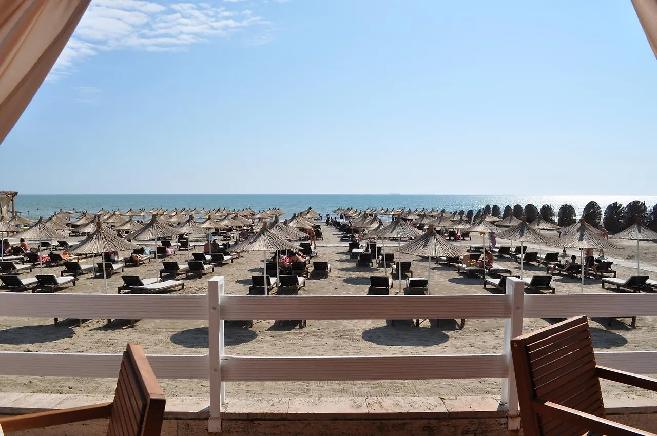 Hotel Tropikal Bungalows Durrës