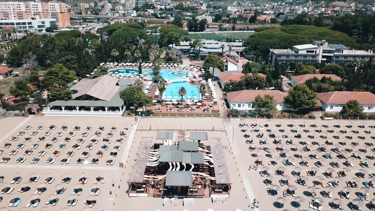 Tropikal Bungalows Durrës Albanië